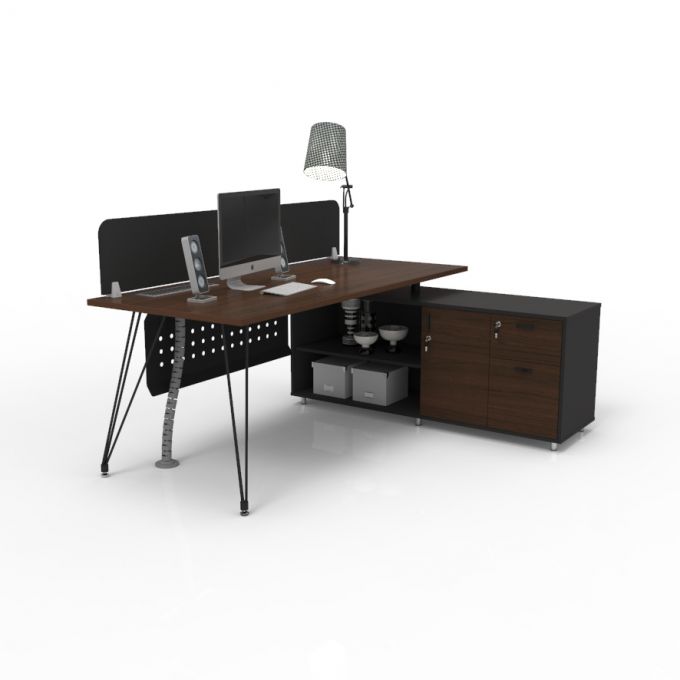 โต๊ะผู้บริหาร Officeintrend พร้อมมินิสกรีนผ้าและกันโป๊ รุ่น CCVL18080-150 ขา V series